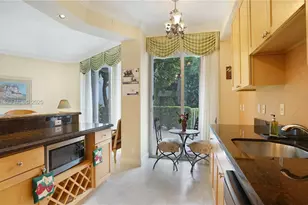 3600 Mystic Pointe Dr, Aventura, FL 33180 - Photo 12