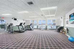 3600 Mystic Pointe Dr, Aventura, FL 33180 - Photo 20