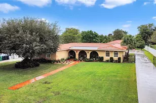 50 SW 130th Ave, Miami, FL 33184 - Photo 6