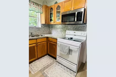 2045 NW 34th St, Miami, FL 33142 - Photo 6