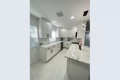 708 Normandy O #708, Delray Beach, FL 33484 - Photo 2