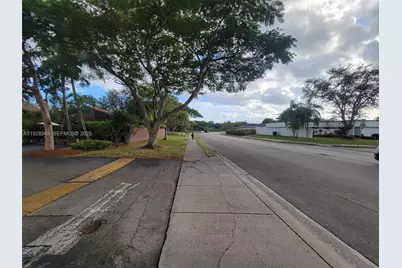 11375 SW 112th Cir Ln S, Miami, FL 33176 - Photo 54