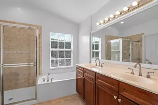 9719 Darlington Pl, Cooper City, FL 33328 - Photo 14