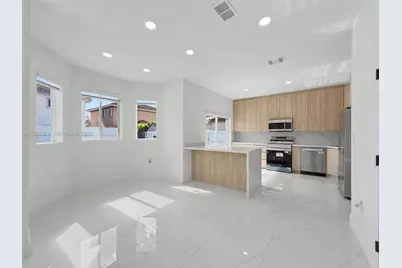15064 SW 30th Ter, Miami, FL 33185 - Photo 4