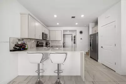 17042 SW 1st St, Pembroke Pines, FL 33027 - Photo 20