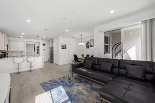 17042 SW 1st St, Pembroke Pines, FL 33027 - Photo 18