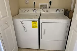 8800 NW 97th Ave, Doral, FL 33178 - Photo 22