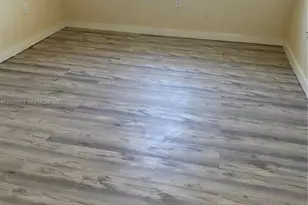 8800 NW 97th Ave, Doral, FL 33178 - Photo 16