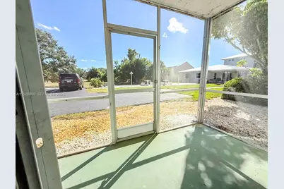 649 S Tamiami Trail #112, Venice, FL 34285 - Photo 22