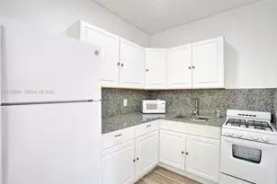 1656 Polk St, Hollywood, FL 33020 - Photo 16