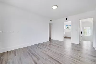 1736 SW 9th St #1738, Miami, FL 33135 - Photo 12