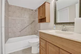 11541 Terra Bella Blvd, Plantation, FL 33325 - Photo 16