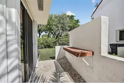 11541 Terra Bella Blvd #25, Plantation, FL 33325 - Photo 38