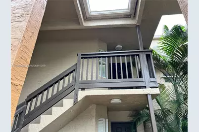 665 SW 113th Way #665, Pembroke Pines, FL 33025 - Photo 2