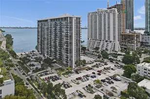 600 NE 36th St, Miami, FL 33137 - Photo 14