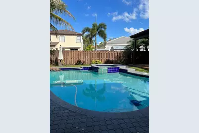 574 NW 159th Ave, Pembroke Pines, FL 33028 - Photo 18