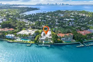 84 Lagorce Cir, Miami Beach, FL 33141 - Photo 2