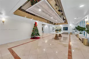 3200 Collins Ave, Miami Beach, FL 33140 - Photo 4