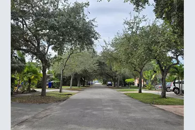 [Address not provided], North Miami Beach, FL 33162 - Photo 38