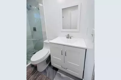 800 NW 29th Ter, Miami, FL 33127 - Photo 14