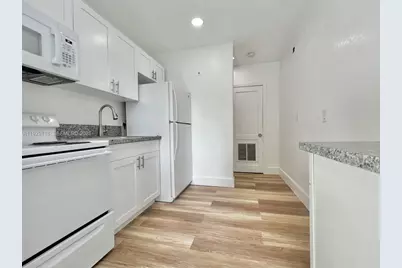 12906 NE 6th Ave #7, North Miami, FL 33161 - Photo 6