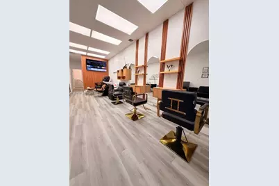 806 NE 125th St, North Miami, FL 33161 - Photo 8