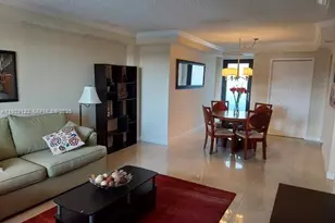 301 Golden Isles Dr, Hallandale Beach, FL 33009 - Photo 20