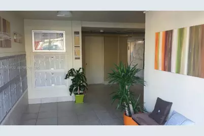 301 Golden Isles Dr #506, Hallandale Beach, FL 33009 - Photo 18