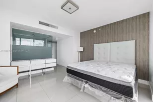 92 SW 3rd St, Miami, FL 33130 - Photo 8