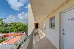 947 Lenox Ave., Miami Beach, FL 33139 - Photo 16