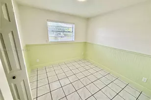 8855 SW 17th Terrace, Miami, FL 33165 - Photo 10