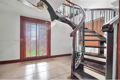 300 SW 123rd Ave, Miami, FL 33184 - Photo 30