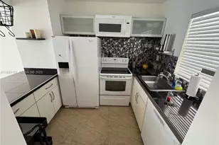 3536 NE 168th St, North Miami Beach, FL 33160 - Photo 4