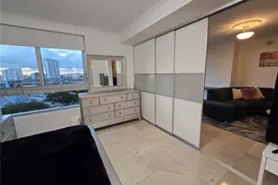 90 SW 3rd St, Miami, FL 33130 - Photo 18