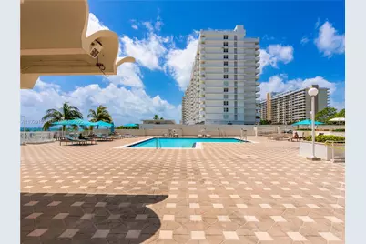 5701 Collins Ave #307, Miami Beach, FL 33140 - Photo 22