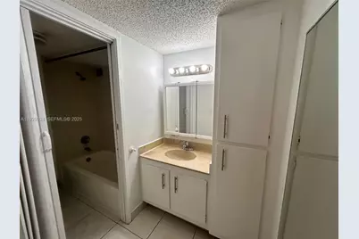 16919 N Bay Rd #214, Sunny Isles Beach, FL 33160 - Photo 26