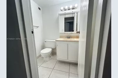 16919 N Bay Rd #214, Sunny Isles Beach, FL 33160 - Photo 24