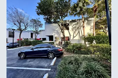 3007 NE 183rd Ln, Aventura, FL 33160 - Photo 44