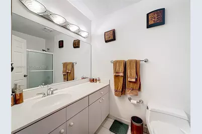 9521 NW 42nd St, Sunrise, FL 33351 - Photo 24