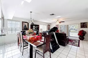 9521 NW 42nd St, Sunrise, FL 33351 - Photo 16
