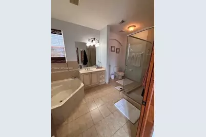 20051 SW 128th Ct, Miami, FL 33177 - Photo 14