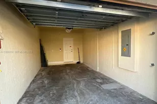 12444 Emerald Creek Manor, Plantation, FL 33325 - Photo 34