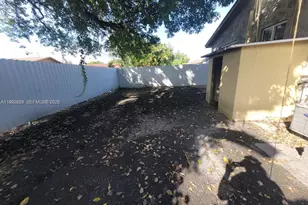 2126 NW 47th Terrace, Miami, FL 33142 - Photo 36