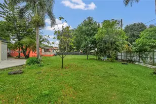 261 NW 144th St, Miami, FL 33168 - Photo 26