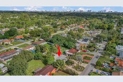 261 NW 144th St, Miami, FL 33168 - Photo 30