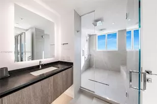 1000 Venetian Way, Miami, FL 33139 - Photo 22