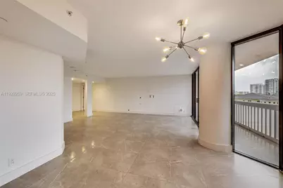 1000 Island Blvd #506, Aventura, FL 33160 - Photo 4