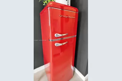 1060 Pennsylvania Ave #3, Miami Beach, FL 33139 - Photo 14