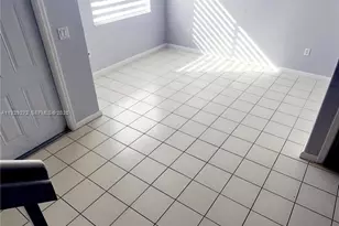 2715 SE 15th Pl, Homestead, FL 33035 - Photo 10