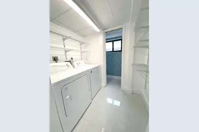 3079 NW 11th St #3053, Miami, FL 33125 - Photo 8